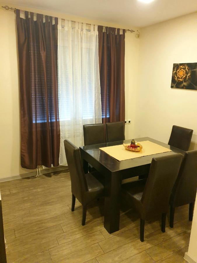 Ceca Apartman Ni Extérieur photo