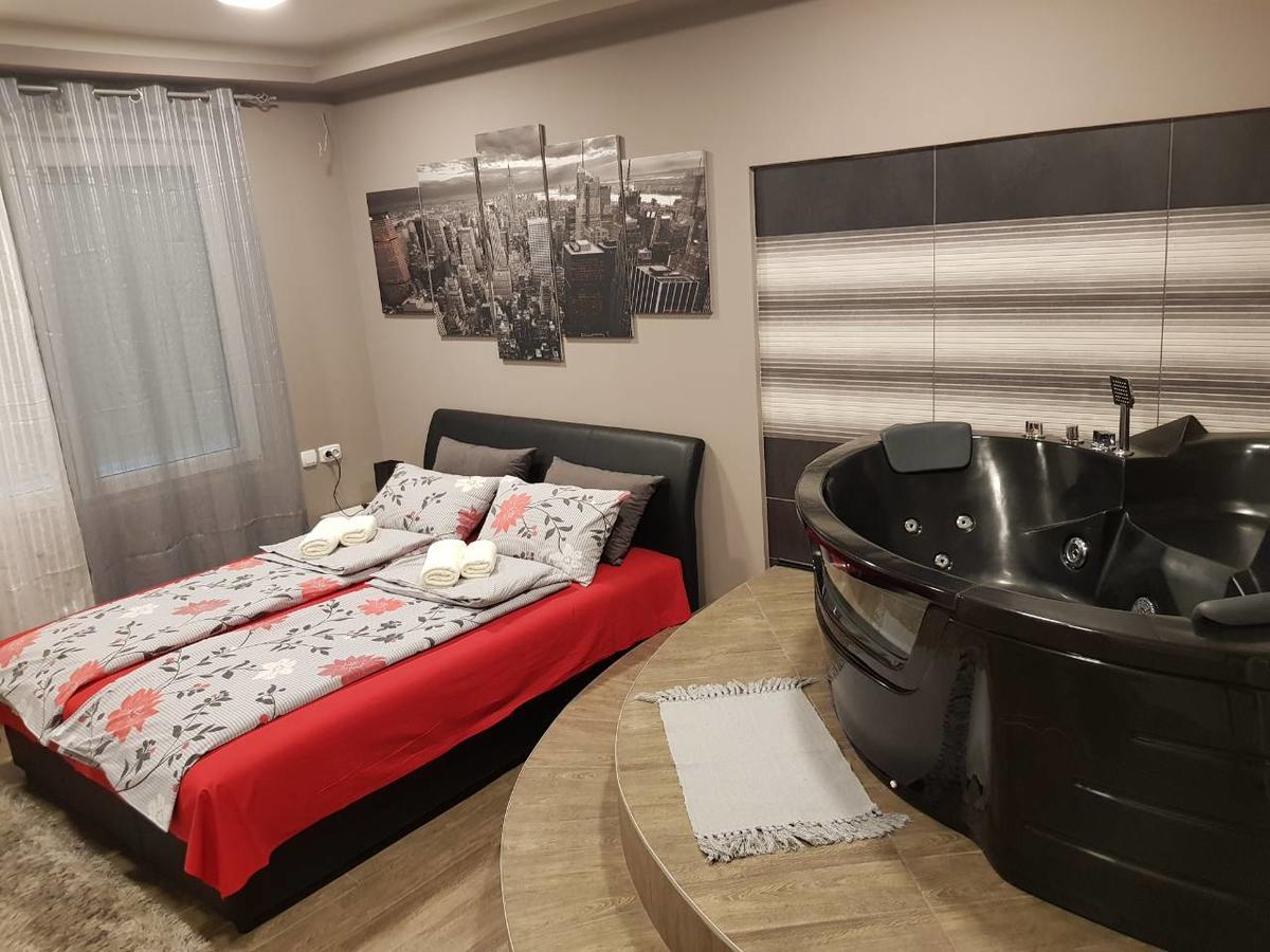 Ceca Apartman Ni Extérieur photo