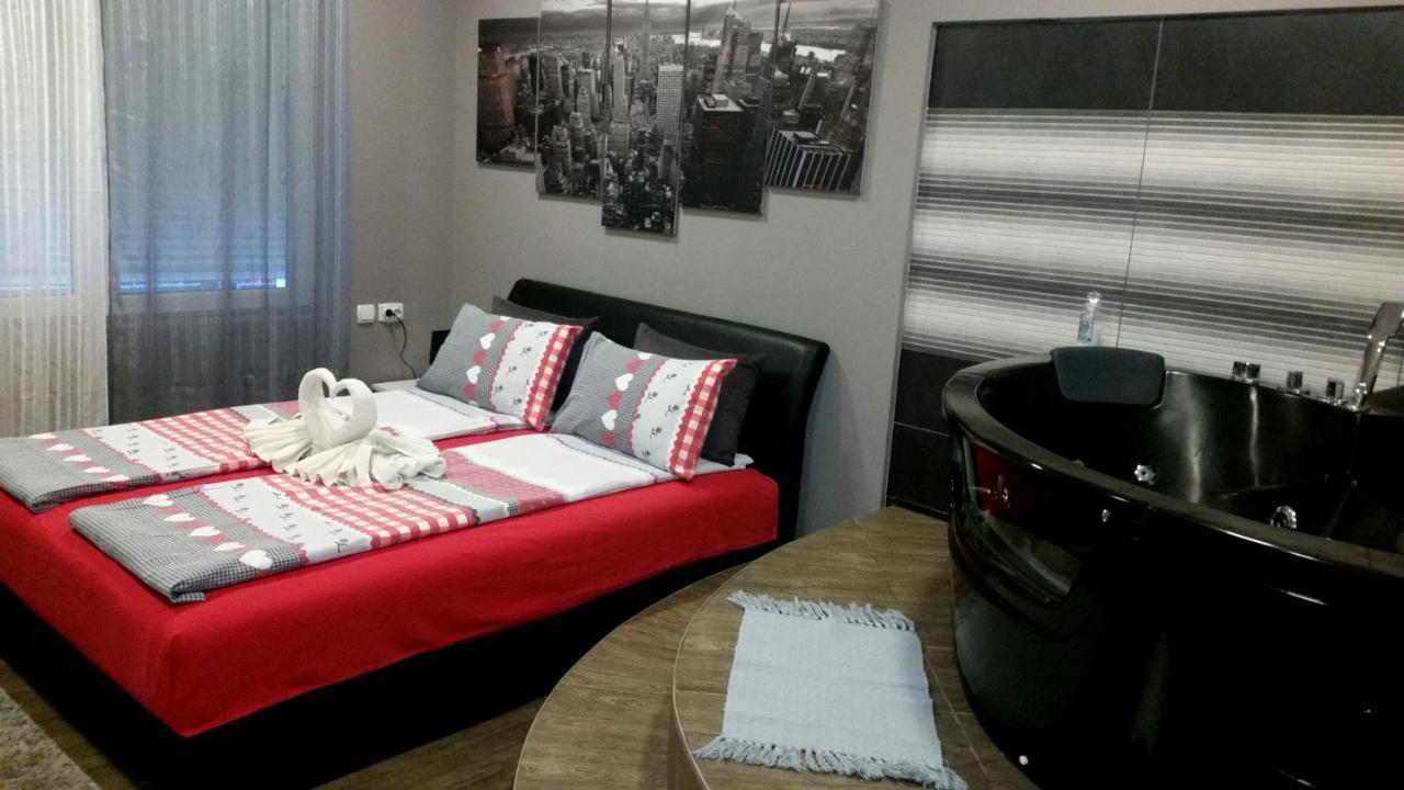 Ceca Apartman Ni Extérieur photo
